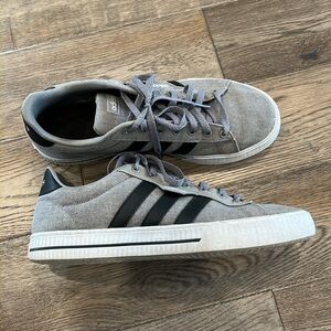 Men’s Adidas shoes